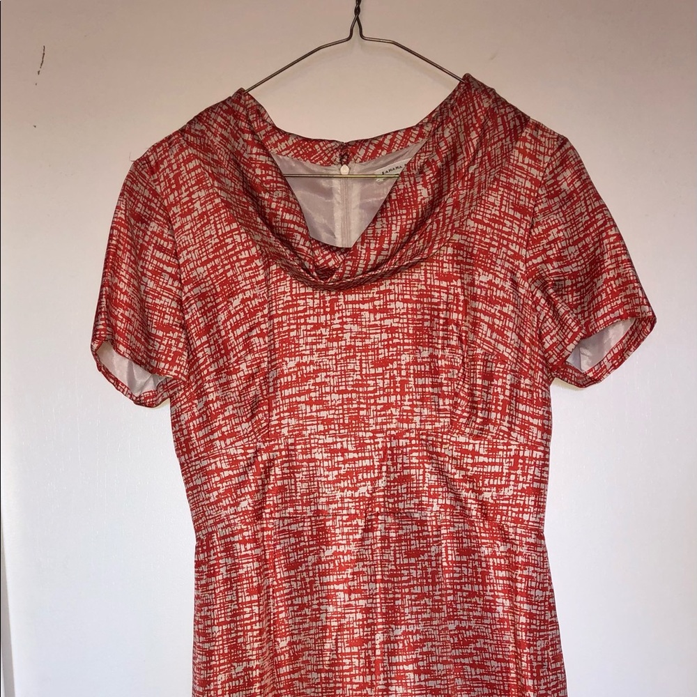 Banana Republic NWOT 100% Silk dress.